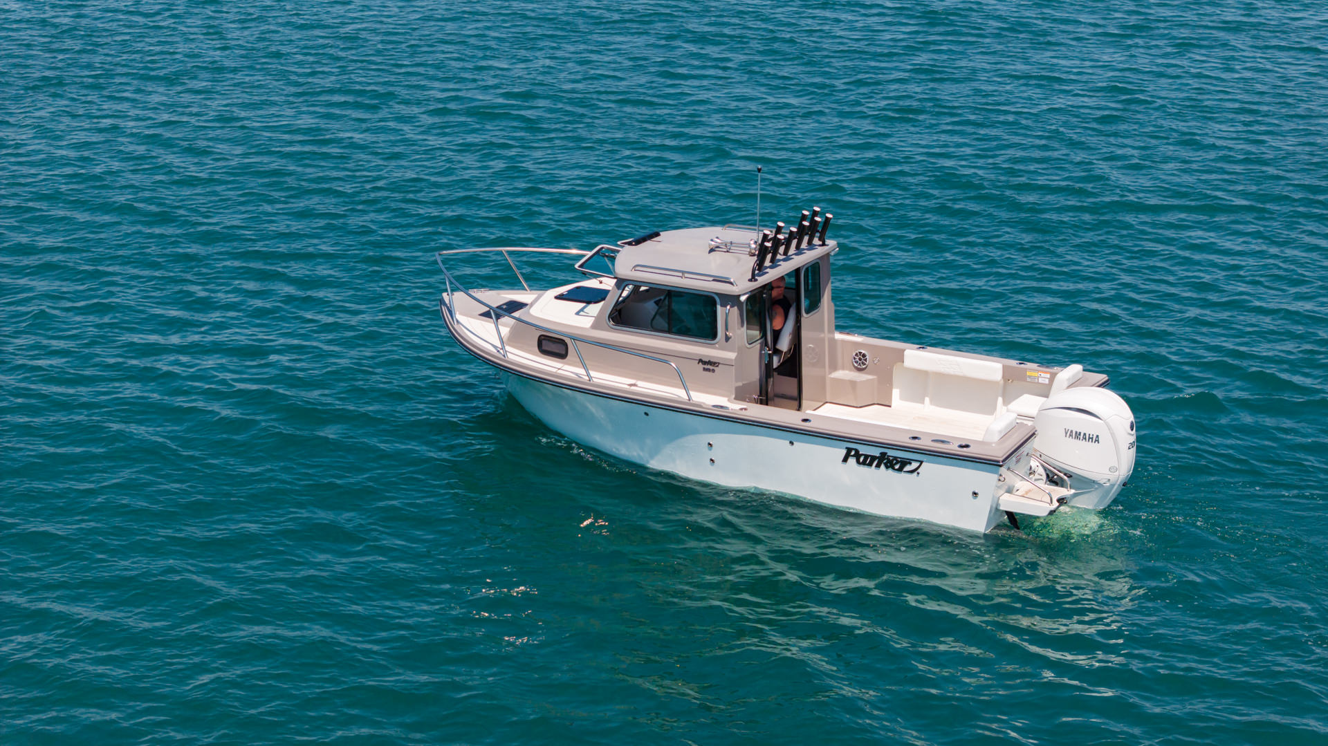 Parker Boats 217 Explorer Exterior 09