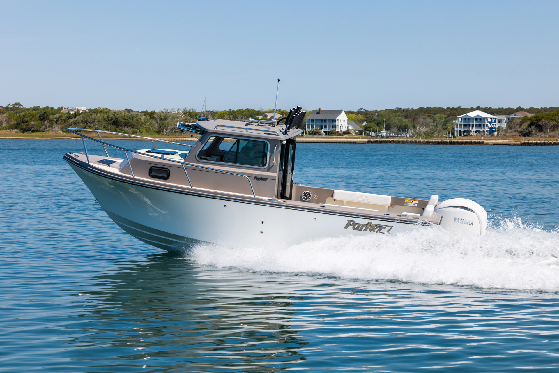 Parker Boats 217 Explorer Performance 02