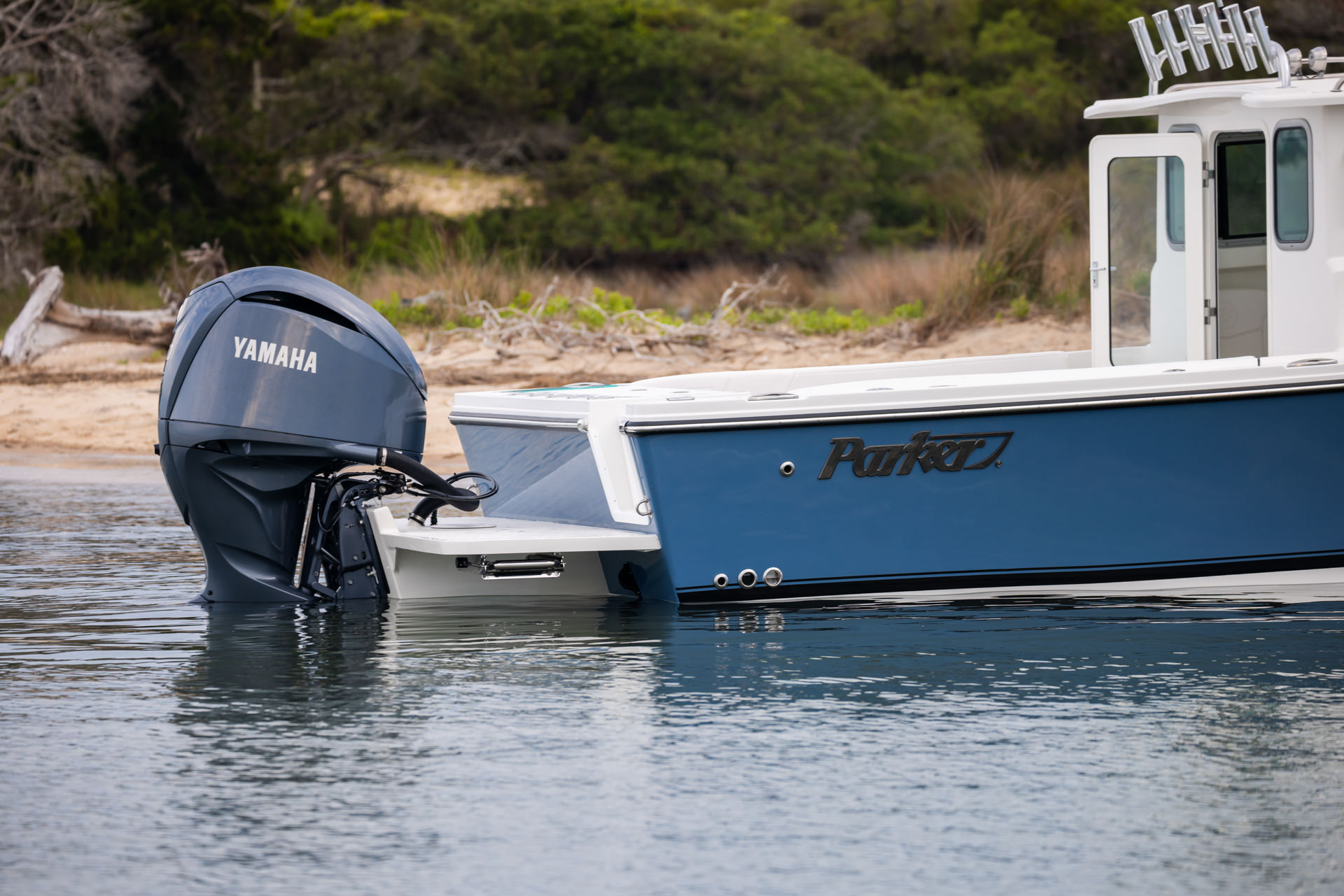 Parker Boats 227 Explorer Exterior 13