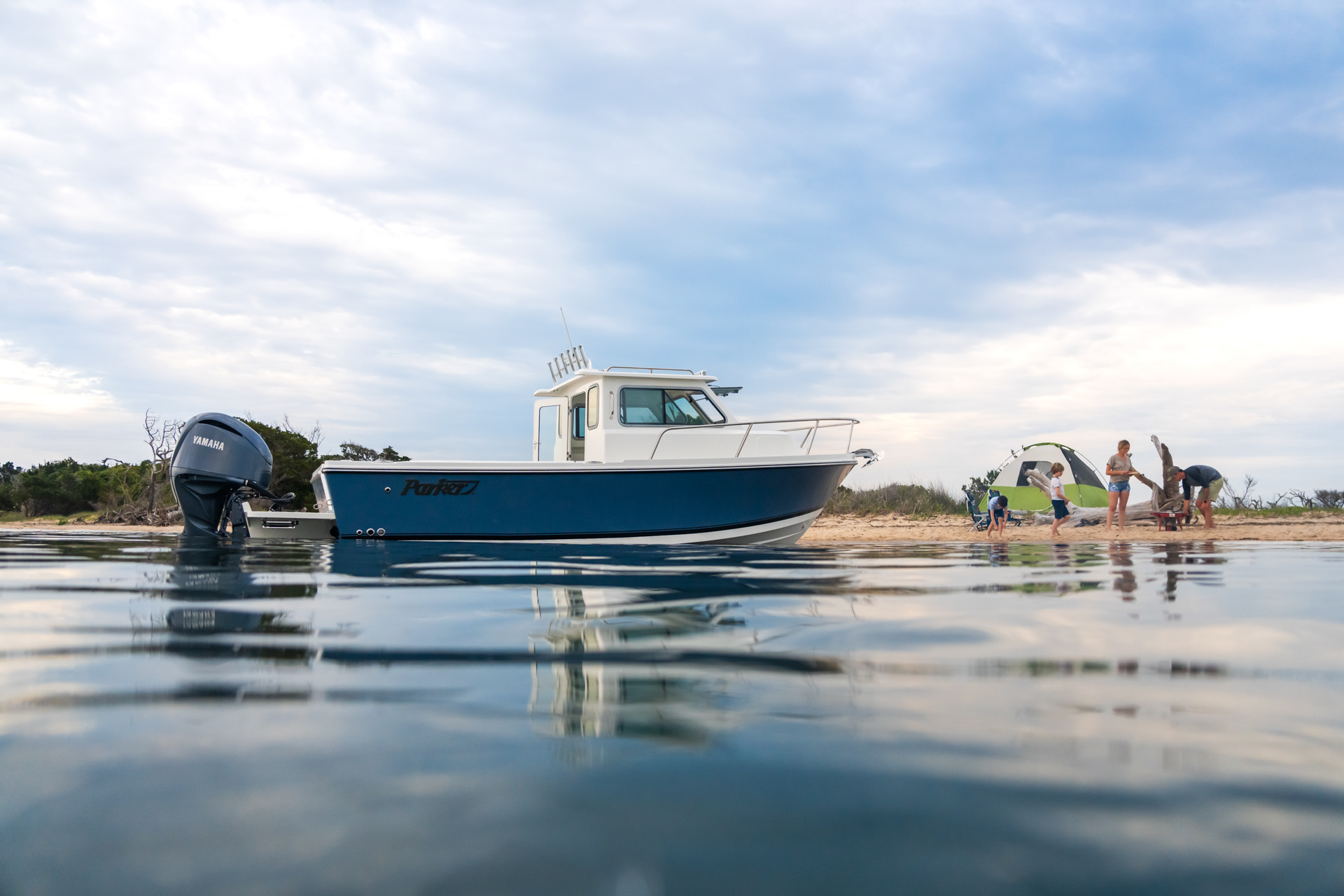 Parker Boats 227 Explorer Exterior 15
