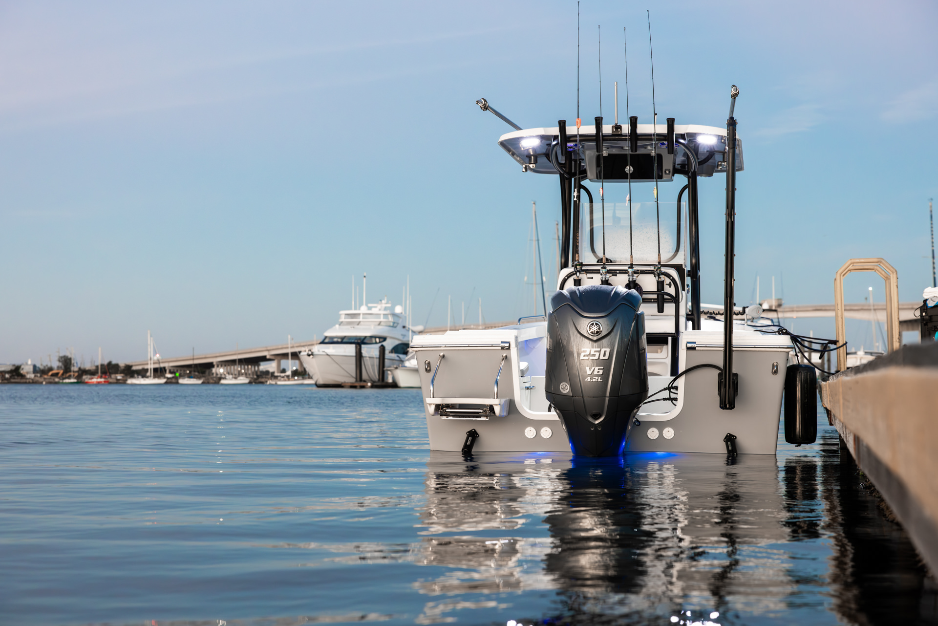 Parker Boats 230 Coastal Elite Exterior 03