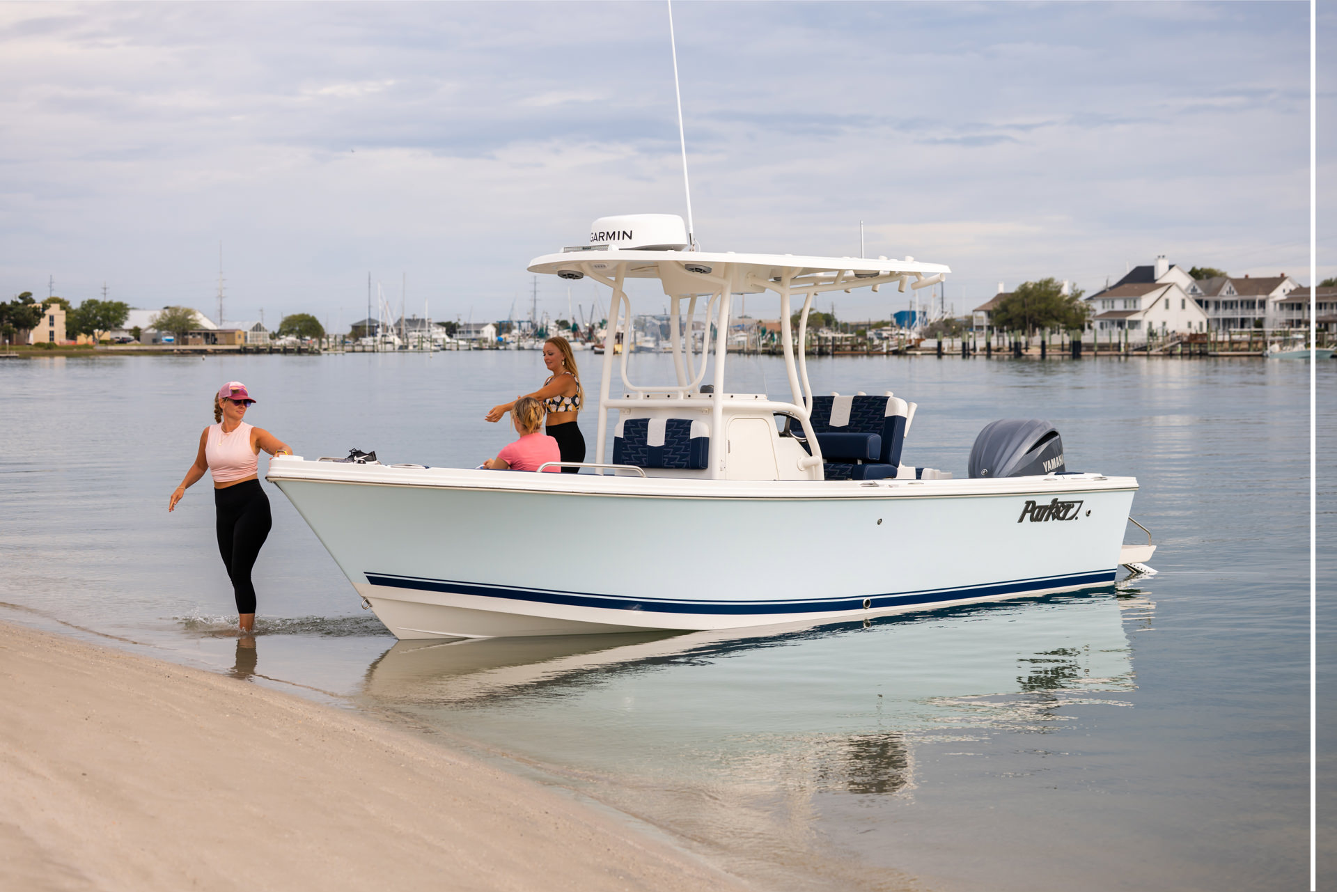 Parker Boats 230 Coastal Elite Exterior 12