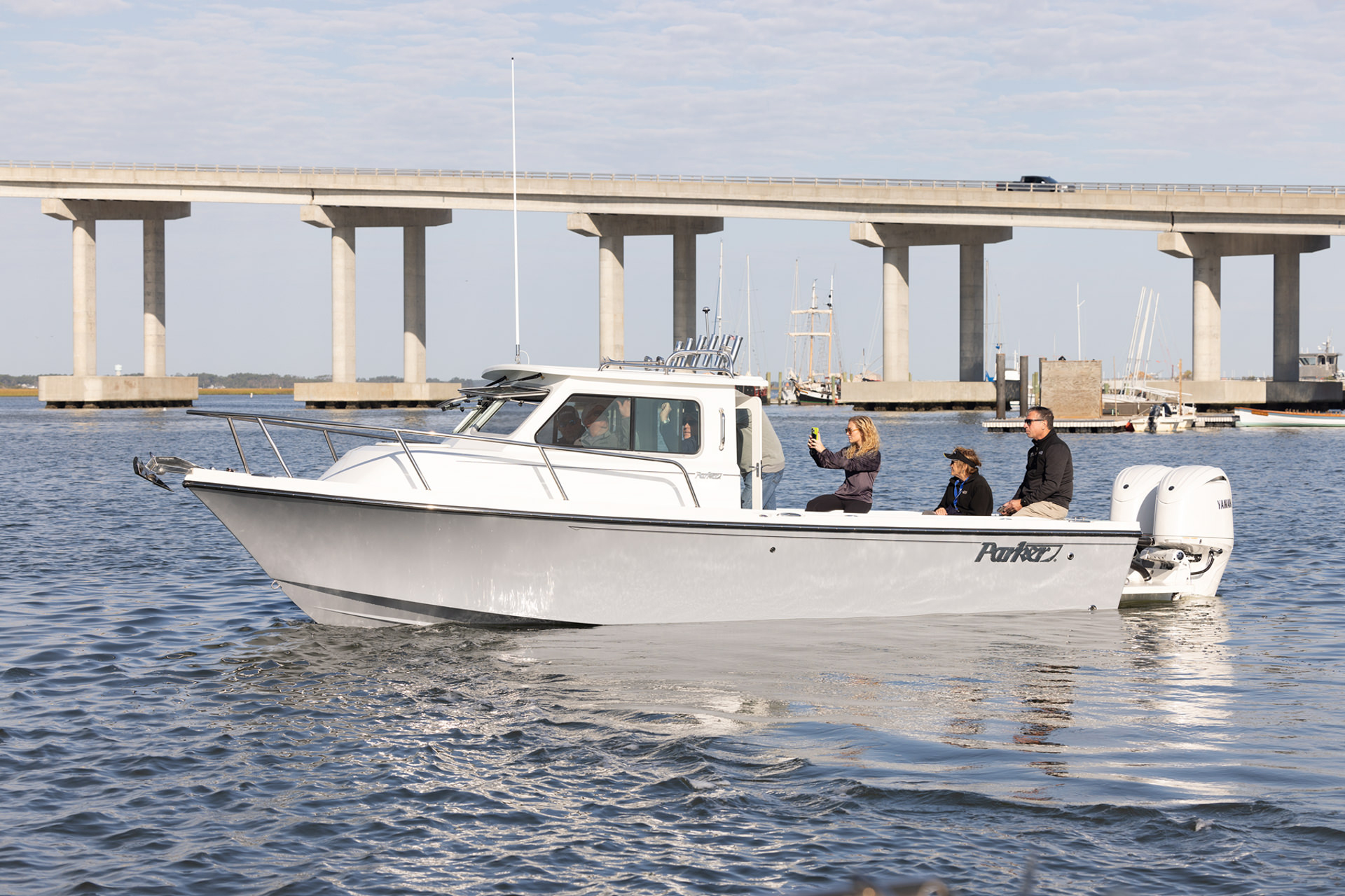 Parker Boats 247 Explorer Exterior 11