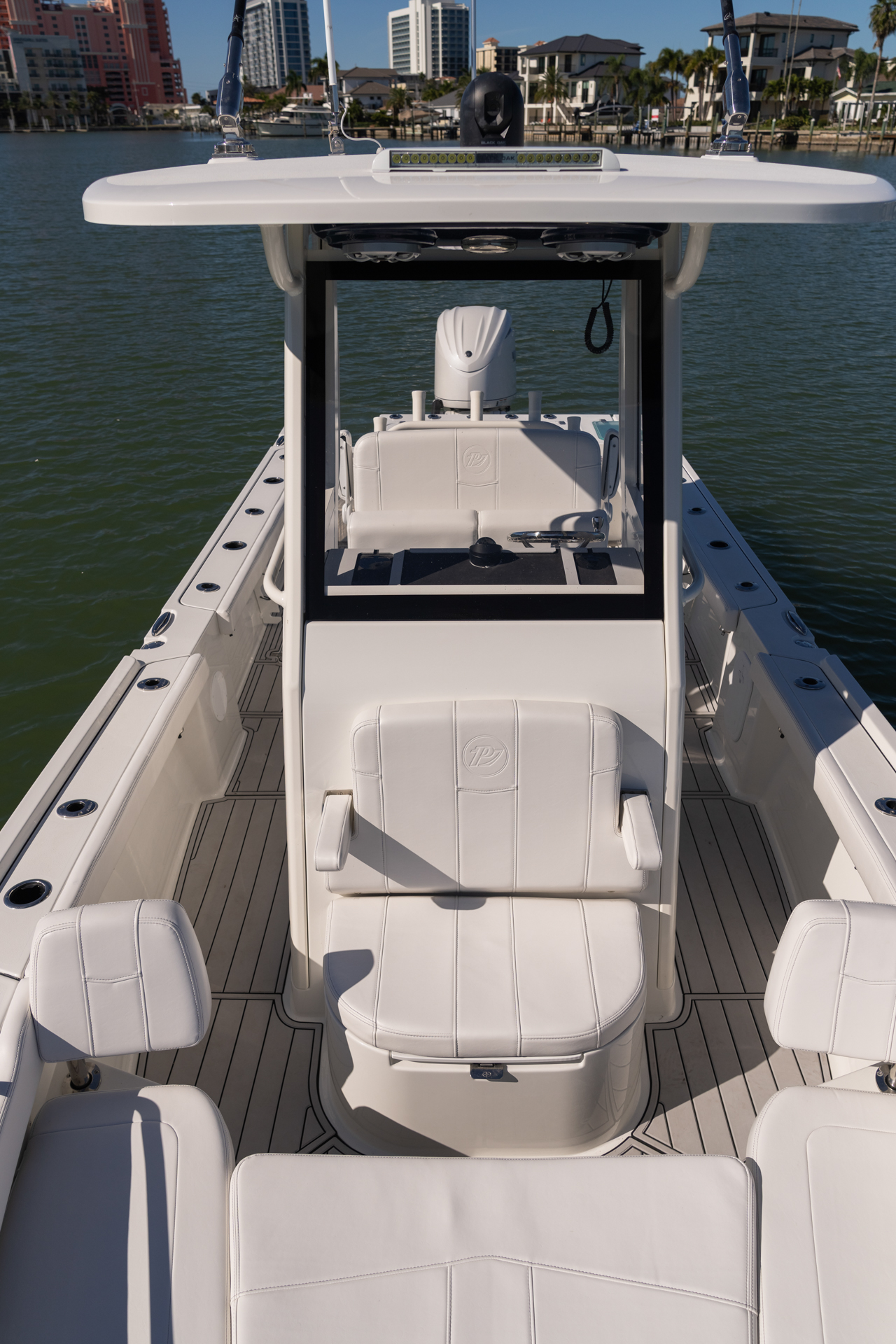 Parker Boats 254 Fathom Interior 19