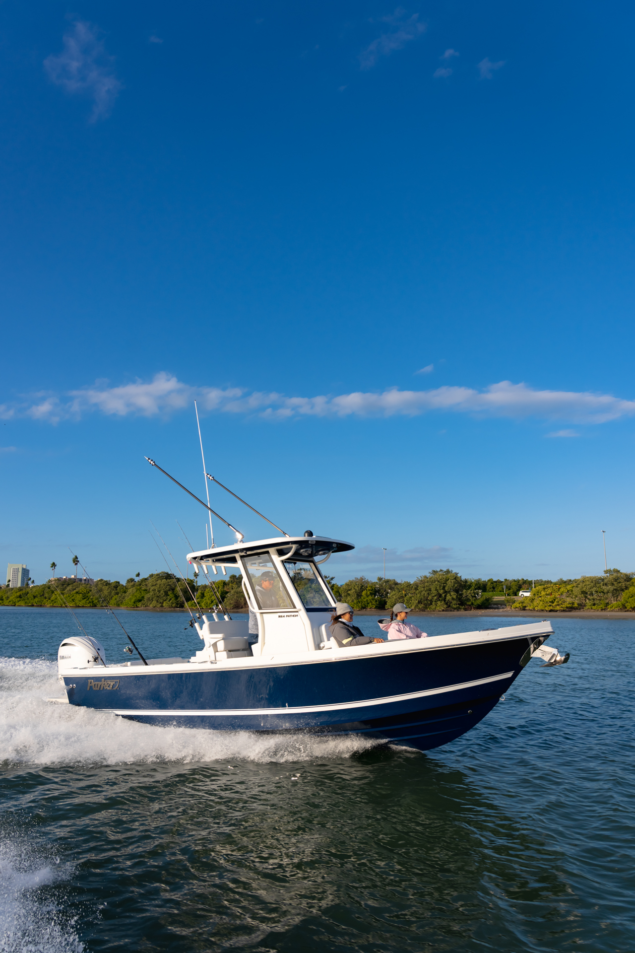 Parker Boats 254 Fathom Performance 09