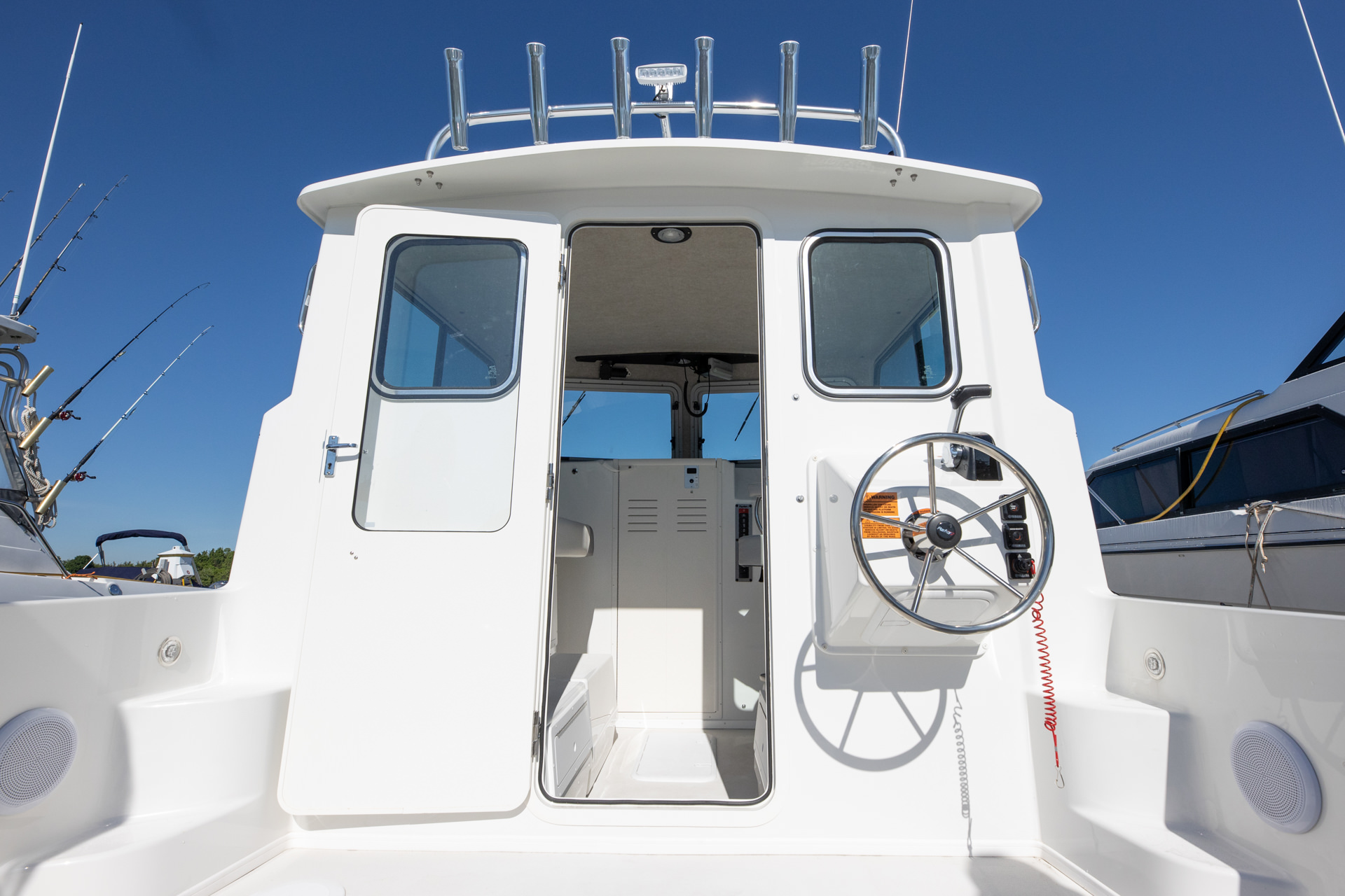 Parker Boats 257 Explorer Interior 13