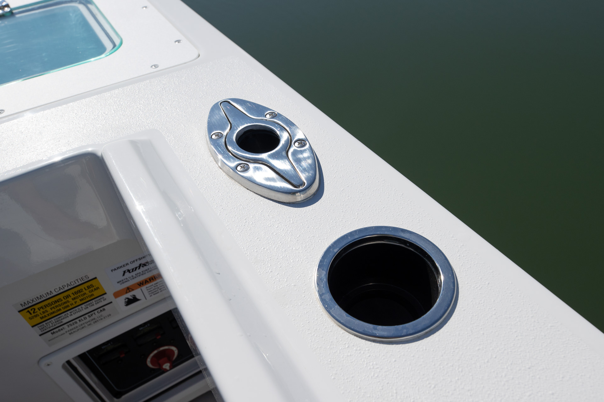 Parker Boats 257 Explorer Interior 19