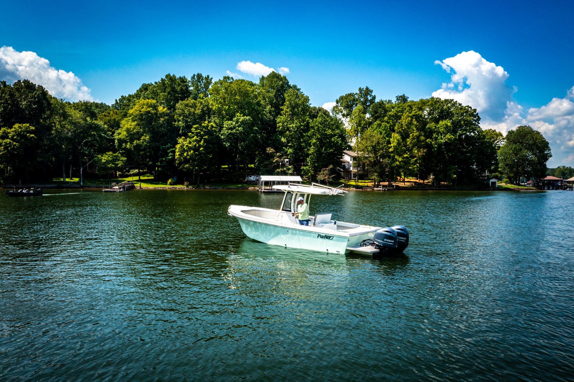 Parker Boats 274 Fathom Exterior 05