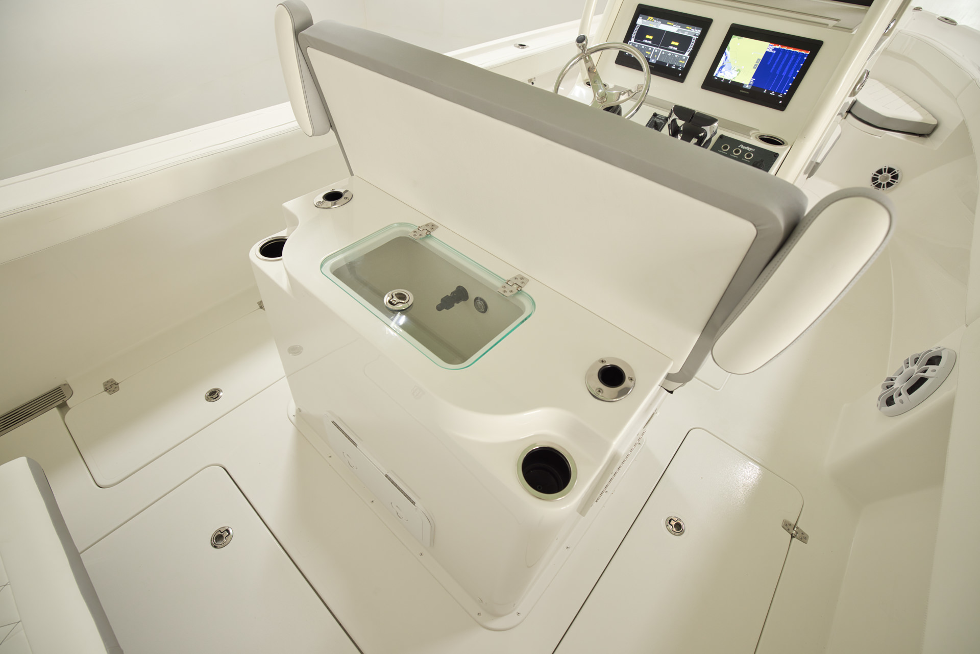 Parker Boats 274 Fathom Interior 21