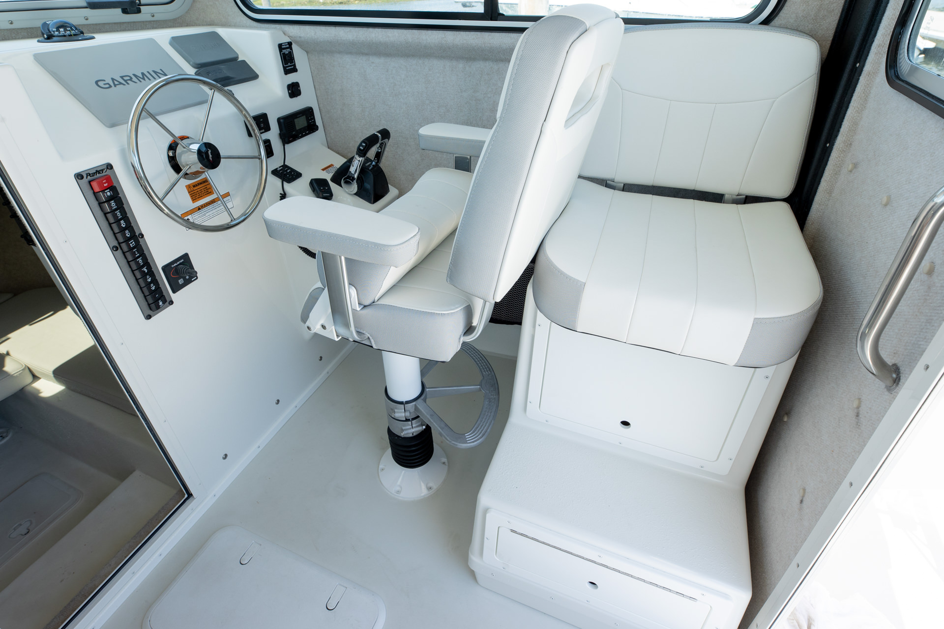 Parker Boats 287 Explorer Interior 16