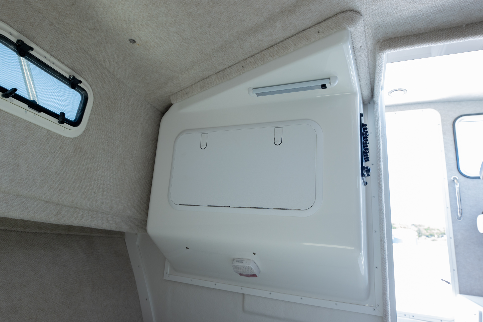 Parker Boats 287 Explorer Interior 26