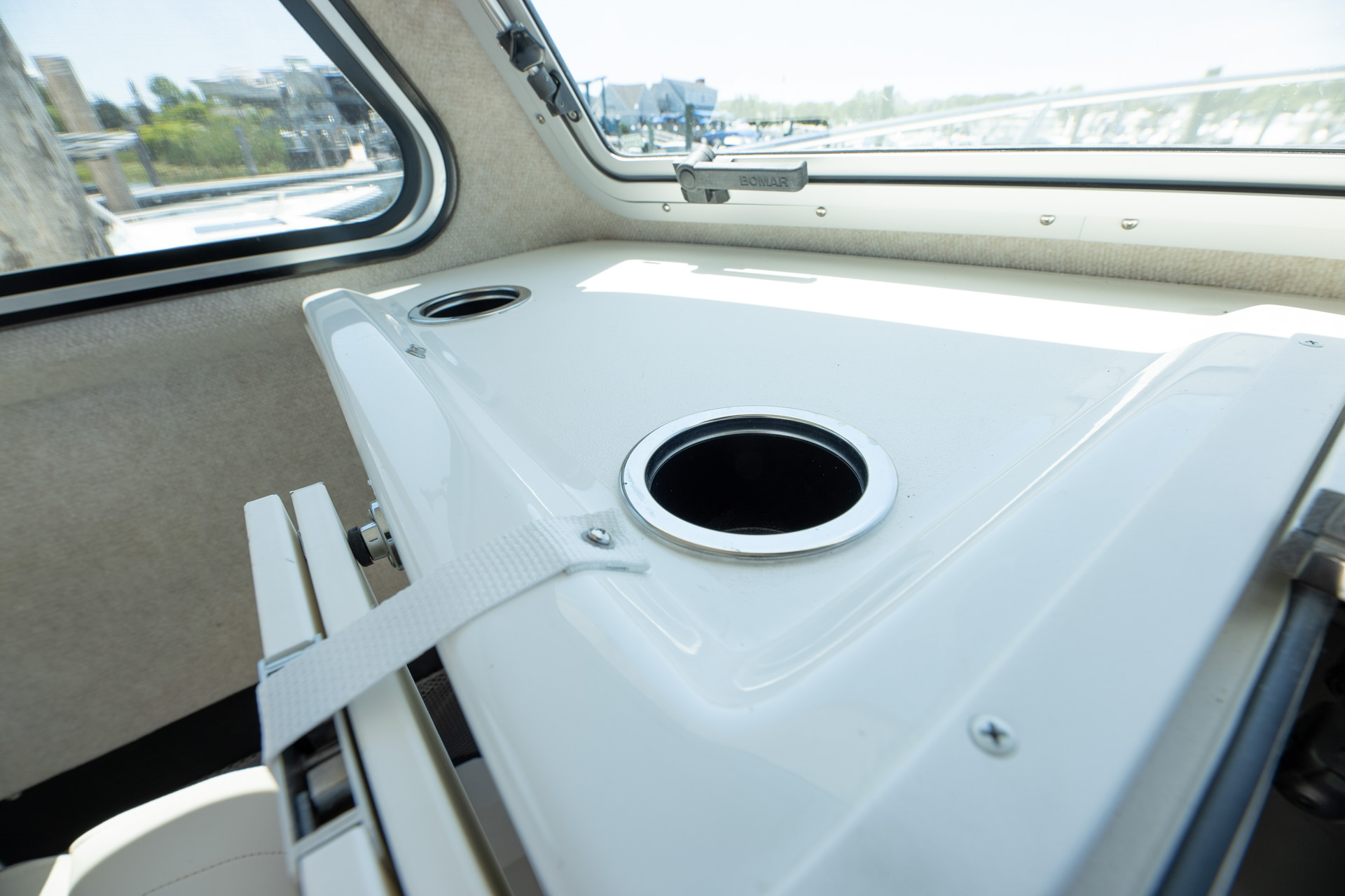 Parker Boats 287 Explorer Interior 28