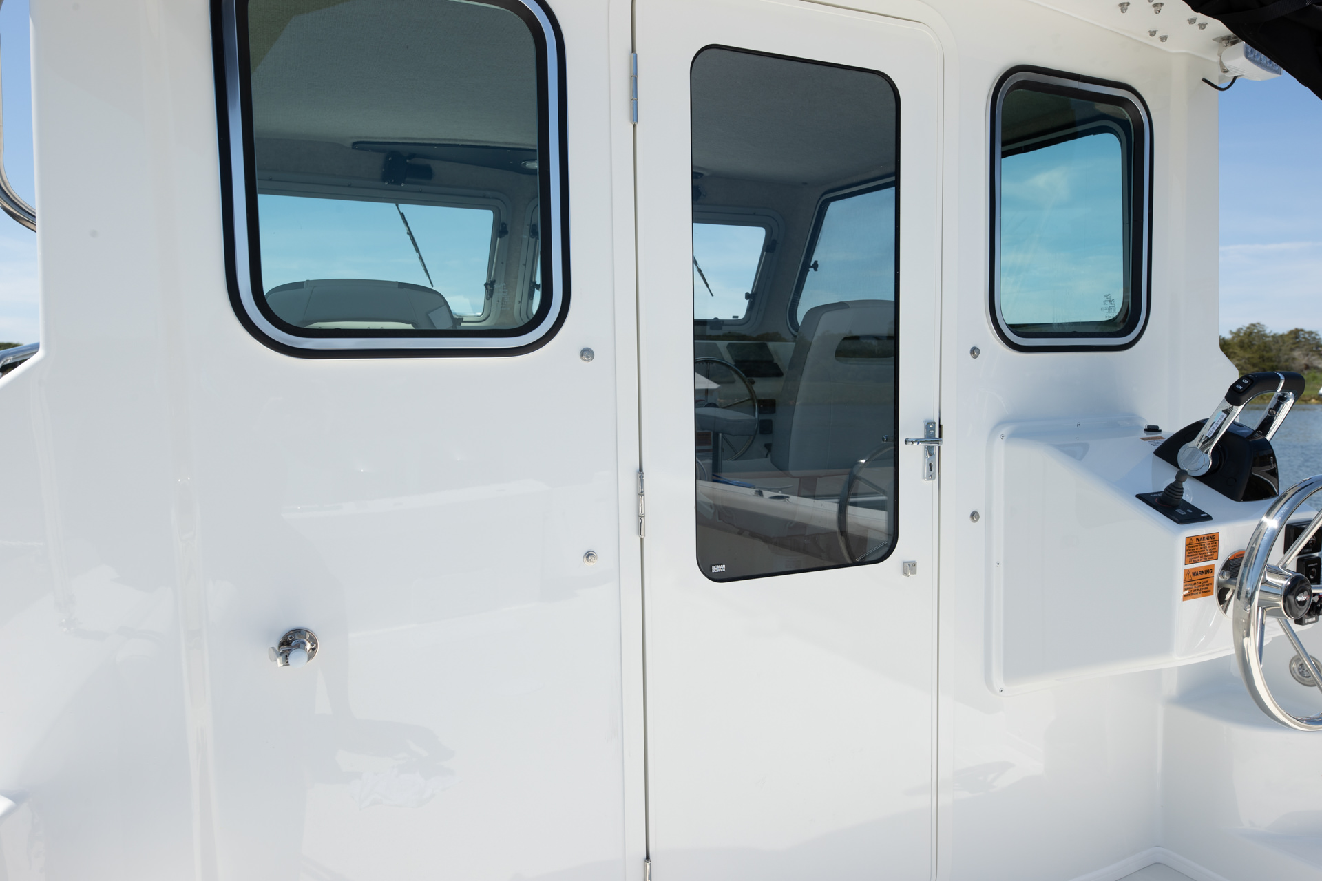 Parker Boats 287 Explorer Interior 29