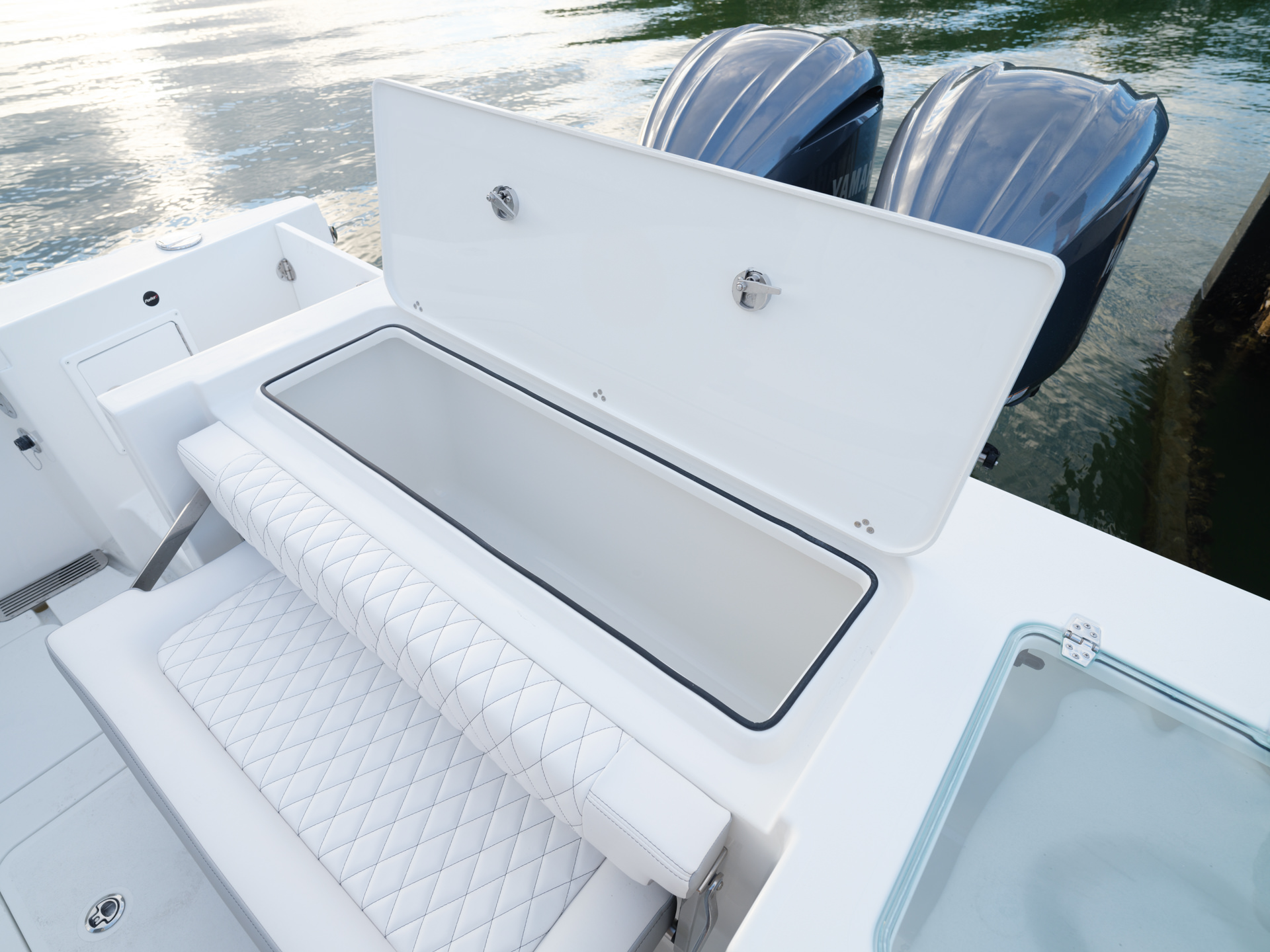 Parker Boats 294 Fathom Interior 32